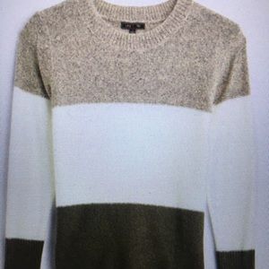Whitney Colorblock Long Sleeve Pullover.   NEW WITHOUT TAGS